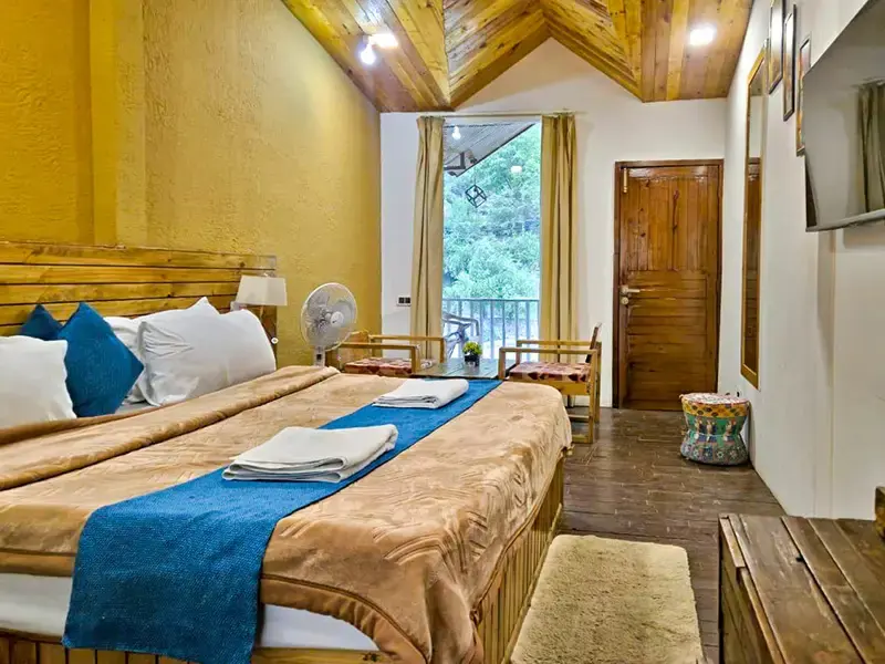 The Brightside Resorts Tirthan A Riverside Hotel Deluxe Room